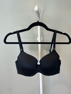 Auden Black T-Shirt Nursing Bra with Underwire - 34D
